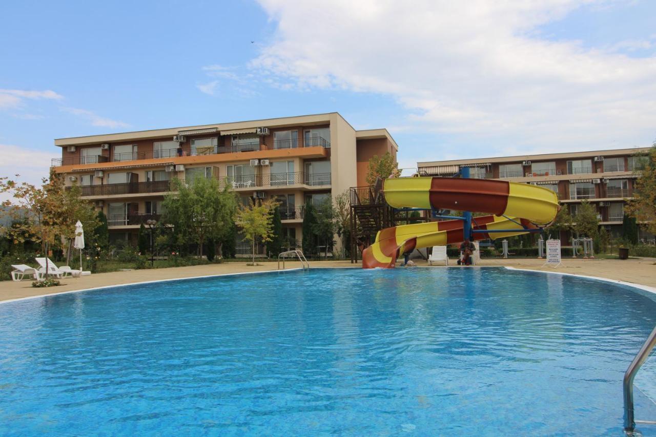 Holiday-Orchid Menada Apartments Sunny Beach Oda fotoğraf