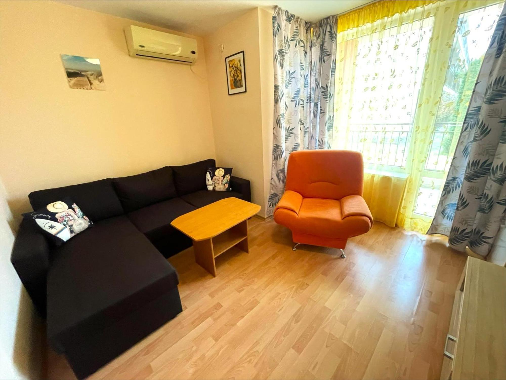 Holiday-Orchid Menada Apartments Sunny Beach Oda fotoğraf